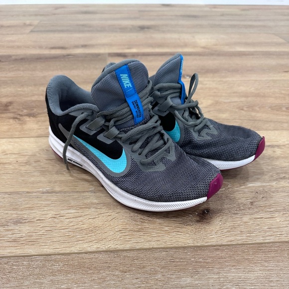 NIKE DOWNSHIFTER Womens Size 7 Black Gray Turquoise Purple Sneakers - Picture 8 of 11